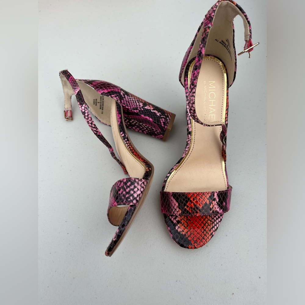 Michael Shannon Sascha chunky high heel snake skin shoes size 6. Never worn.